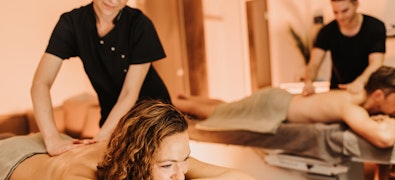 Romantisme avec massage en Suisse: Pause détente pour deux